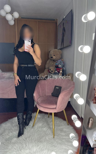 Eva, joven venezolana. 677680626. Citas en MURCIA, MURCIA. www.murciacitas.com.