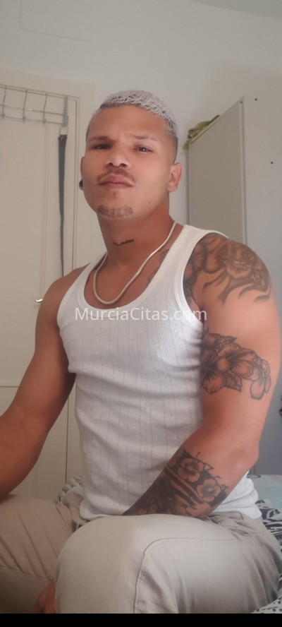 Gregorio, latino extrovertido. 624776136. Citas en MURCIA, MURCIA. www.murciacitas.com.