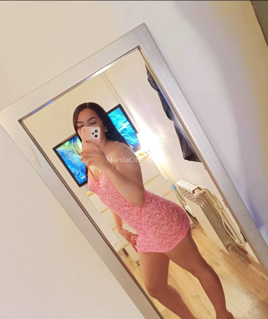 Gaby, joven latina hermosa y amable. 603386760. Citas en MURCIA, MURCIA. www.murciacitas.com.