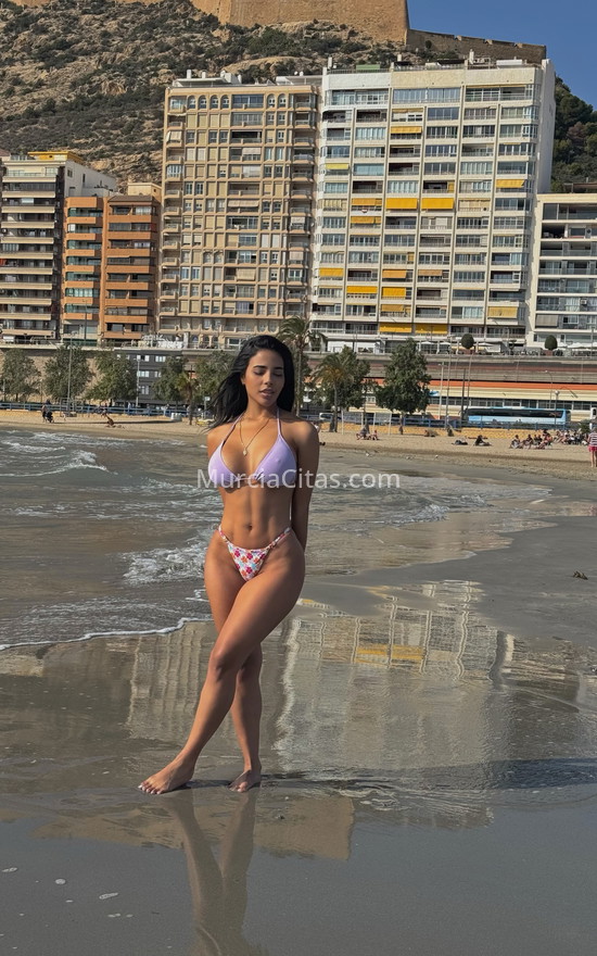 Alaia, guapísima venezolana. 641834877. Citas en MURCIA, MURCIA. www.murciacitas.com.