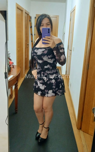 Susana, chica extrovertida y femenina. 635717752. Citas en MURCIA, MURCIA. www.murciacitas.com.