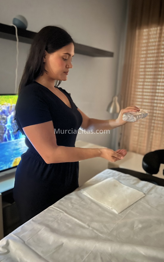 Masajista profesional . 614700908. Citas en MURCIA, MURCIA. www.murciacitas.com.