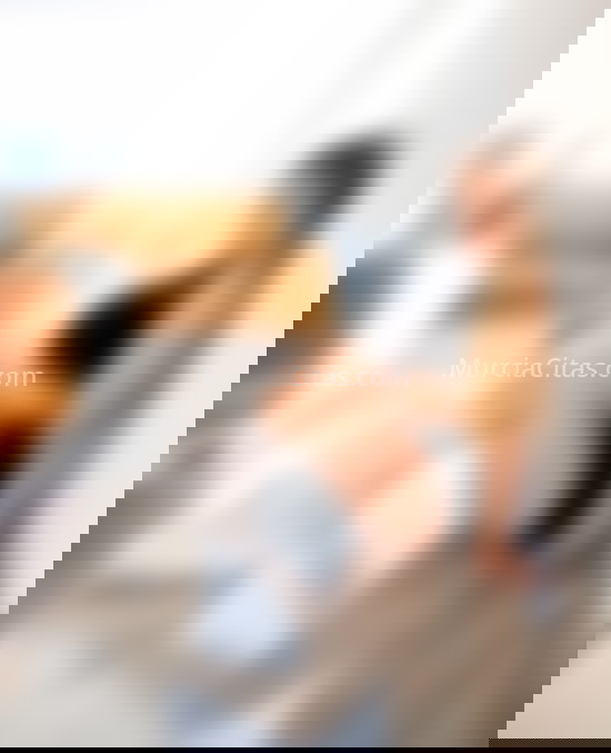 Mía Ferrer, chica mexicana viajera. 663721509. Citas en MURCIA, MURCIA. www.murciacitas.com.