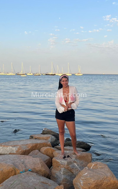 Emily, encantadora latina . 612425113. Citas en MURCIA, MURCIA. www.murciacitas.com.