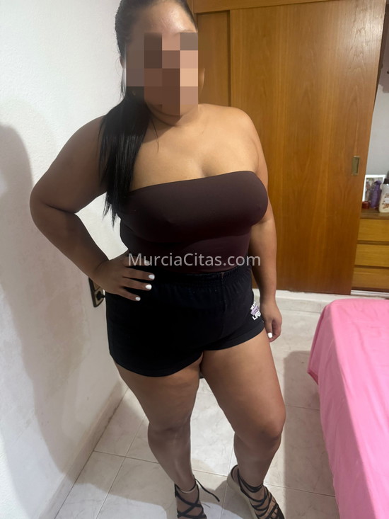 Mia, latina curvi. 611230541. Citas en MURCIA, MURCIA. www.murciacitas.com.