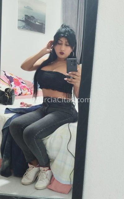 Paola, trans latina muy femenina . 614785985. Citas en MURCIA, MURCIA. www.murciacitas.com.